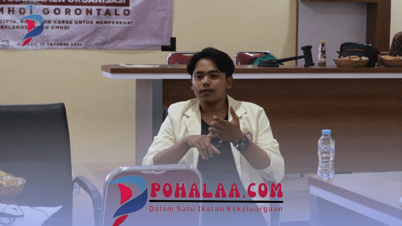 Transformasi Teknologi dalam Pendidikan di Era Digital Abad-20