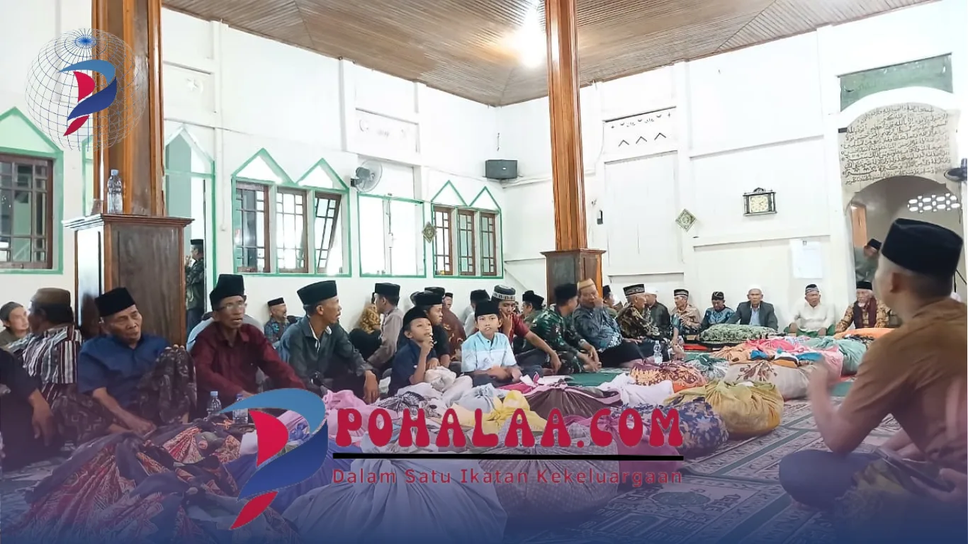 KKN Tematik II Universitas Negeri Gorontalo Ikut Serta Melestarikan Tradisi Maulid Nabi di Desa Reksonegoro